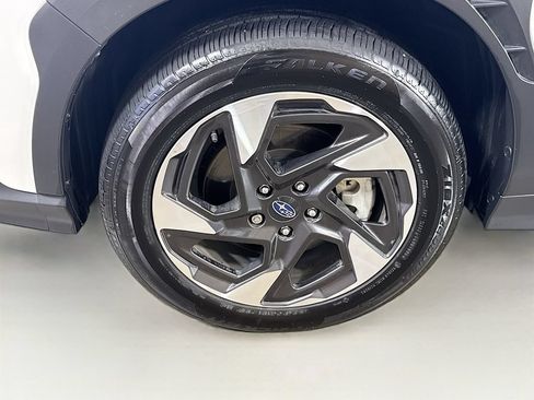 Used 2025 Subaru Crosstrek 2.5i Limited w/ Crosstrek Mirror Package AWD/4WD image 39