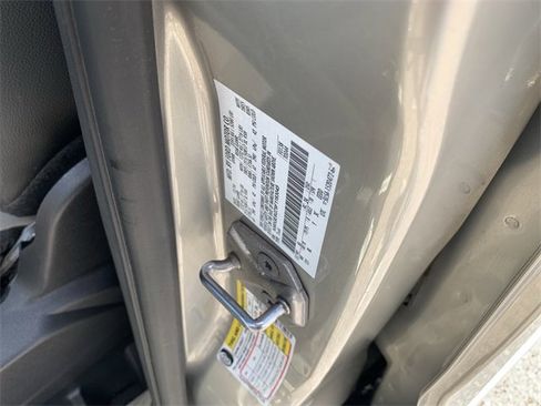 Used 2015 Ford Transit Connect Titanium image 36
