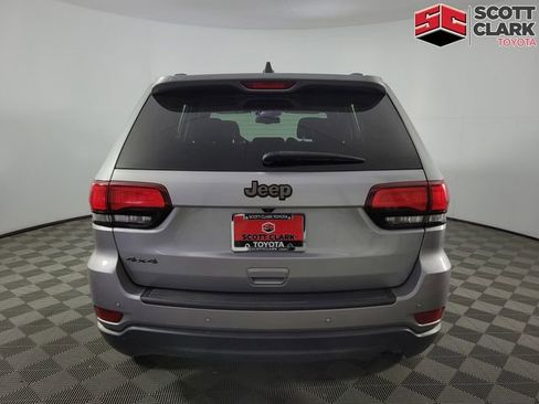 Used 2016 Jeep Grand Cherokee Laredo 75th Anniversary AWD/4WD image 6
