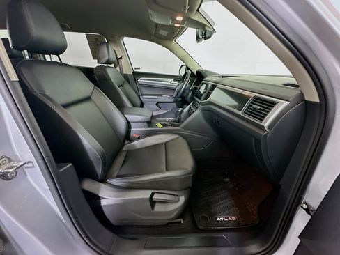 Used 2019 Volkswagen Atlas SE FWD image 32