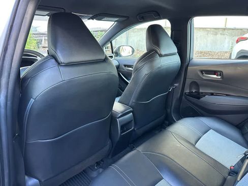 Used 2021 Toyota Corolla XSE image 12