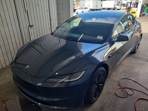 Used 2024 Tesla Model 3 Long Range RWD image 13