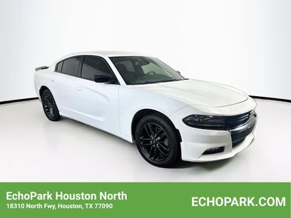 Used 2019 Dodge Charger SXT w/ Blacktop Package