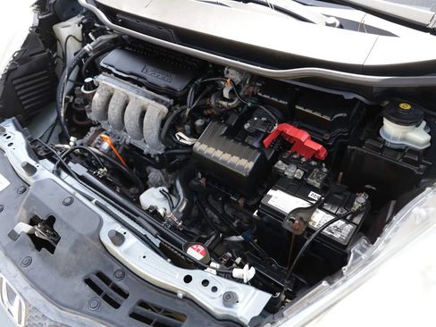 Used 2011 Honda Fit Sport image 43