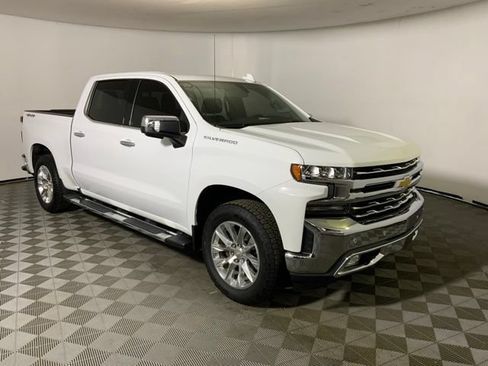 Used 2020 Chevrolet Silverado 1500 LTZ w/ LTZ Plus Package AWD/4WD image 4