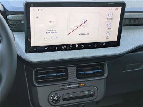 New 2025 Ford Maverick XLT w/ XLT Luxury Package image 12