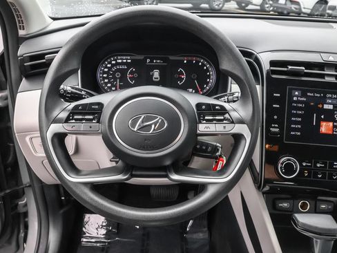 Certified 2024 Hyundai Tucson SE AWD/4WD image 18