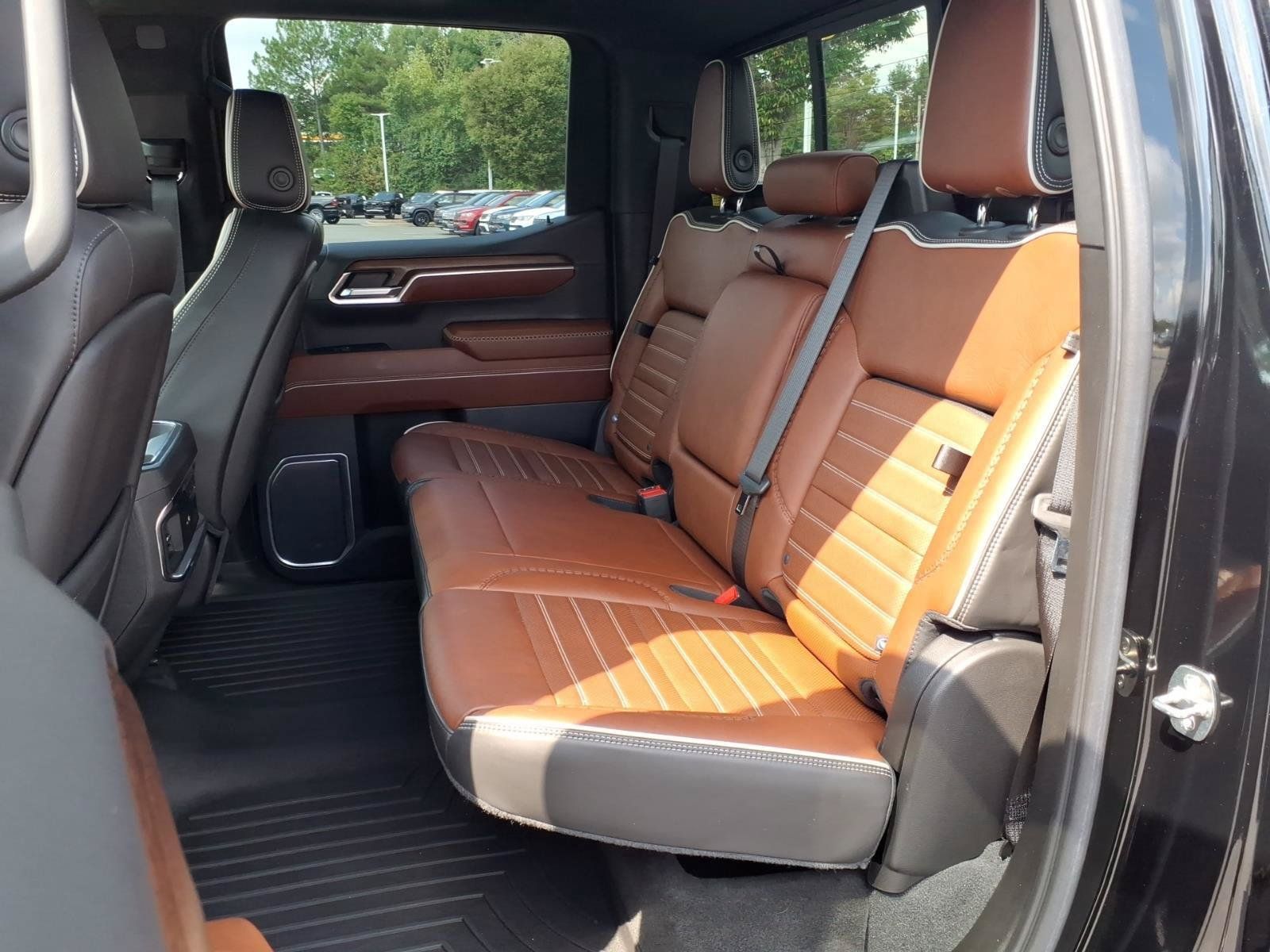Used 2022 GMC Sierra 1500 Denali Ultimate AWD/4WD image 22