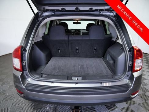 Used 2013 Jeep Compass Latitude AWD/4WD image 10