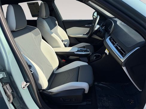 Certified 2026 BMW X1 xDrive28i image 15