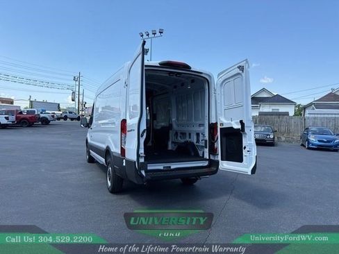 New 2025 Ford Transit 250 148 Medium Roof image 36