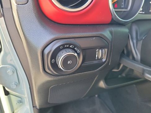 Used 2023 Jeep Wrangler Rubicon w/ Cold Weather Group AWD/4WD image 18
