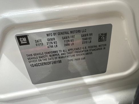 Used 2013 Buick LaCrosse Leather w/ Entertainment Package FWD image 22