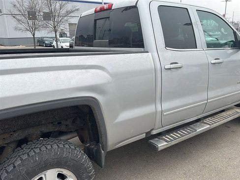 Used 2017 GMC Sierra 2500 SLE w/ SLE Fleet Preferred Package image 9