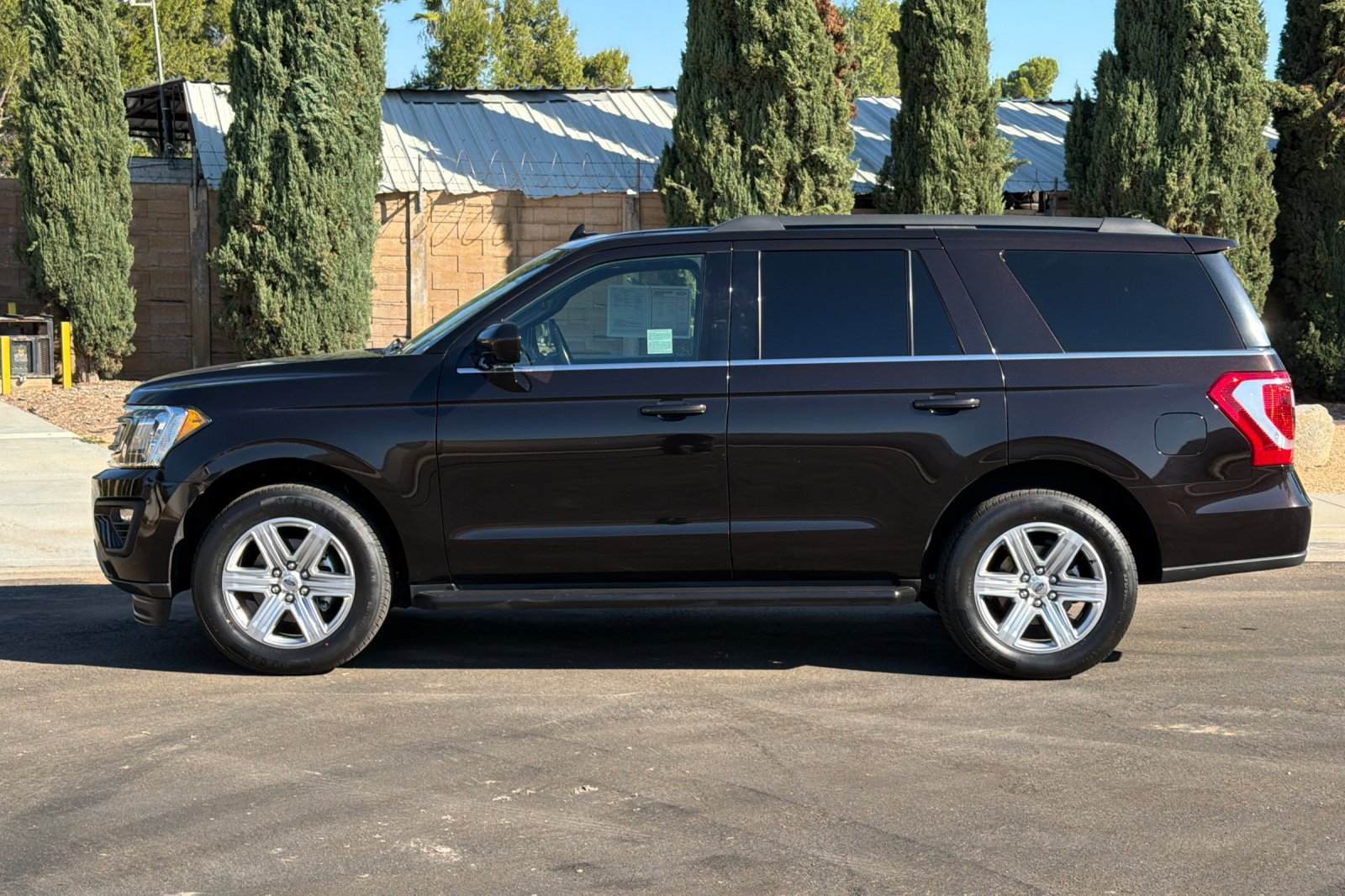 Used 2021 Ford Expedition XLT RWD image 7