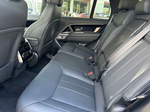 Used 2023 Land Rover Range Rover SE AWD/4WD image 16