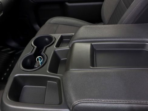 Used 2024 GMC Sierra 2500 Pro w/ Convenience Package image 22