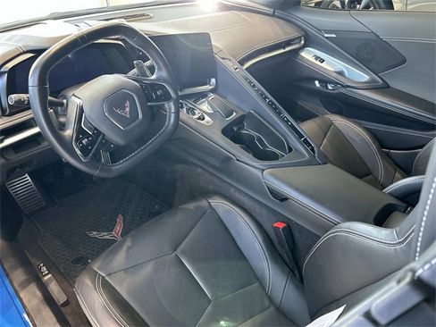 Used 2024 Chevrolet Corvette Stingray Coupe w/ Z51 Performance Package image 18