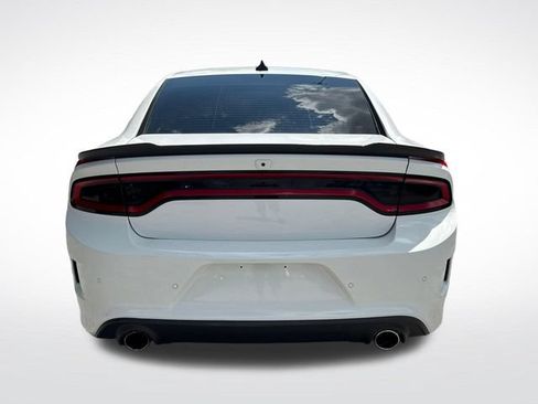 Used 2017 Dodge Charger R/T RWD image 4