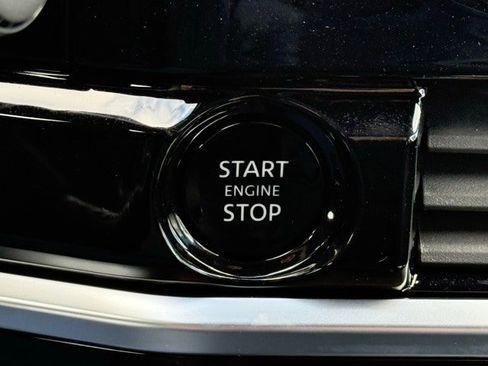 New 2025 Nissan Pathfinder Platinum w/ Cargo Package image 35