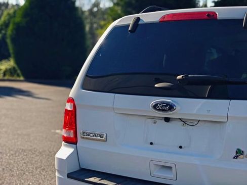 Used 2012 Ford Escape 4WD Hybrid image 6