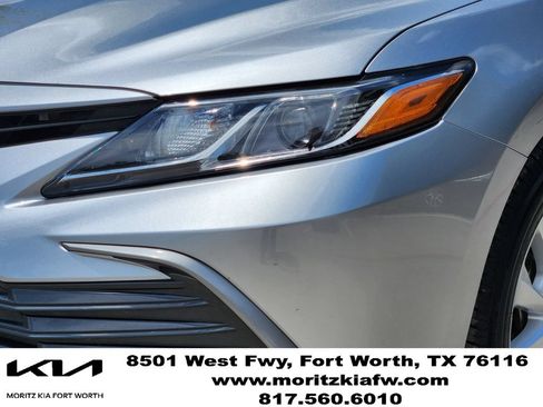 Used 2023 Toyota Camry LE FWD image 7