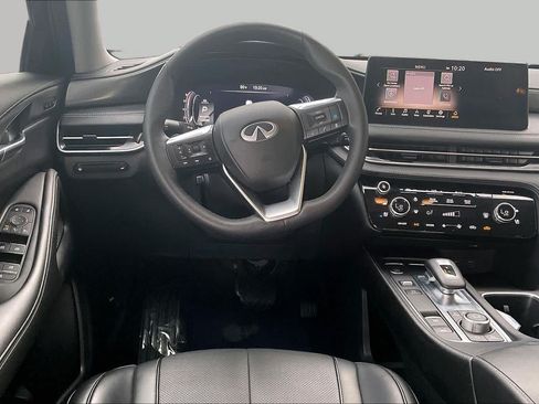Used 2022 INFINITI QX60 Luxe w/ Cargo Package FWD image 6