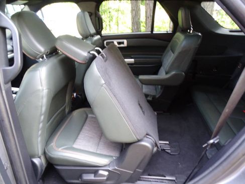 Used 2022 Ford Explorer 4WD Timberline image 43