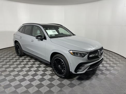 New 2026 Mercedes-Benz GLC 300 image 7