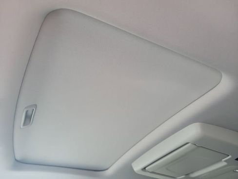 Used 2019 Honda Pilot Touring image 37