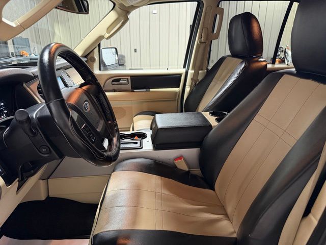 Used 2016 Ford Expedition XLT AWD/4WD image 13