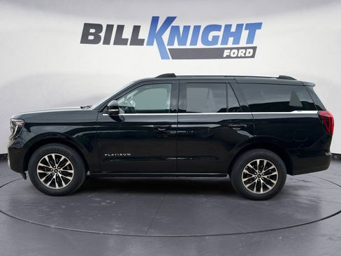Certified 2025 Ford Expedition Platinum image 2