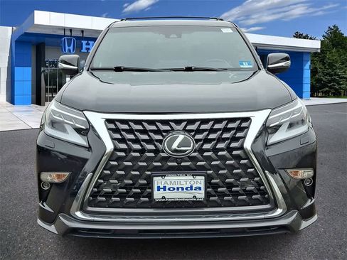 Used 2023 Lexus GX 460 Luxury w/ Sport Design Package image 28