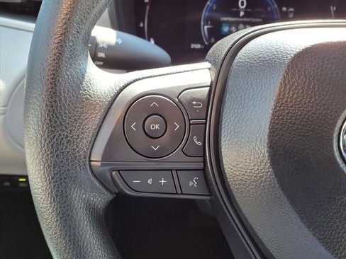 Certified 2026 Toyota Corolla Cross L image 21