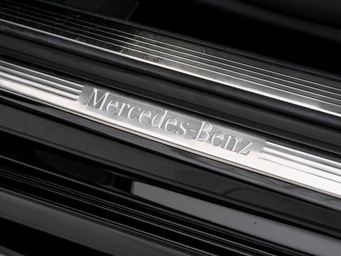 Used 2020 Mercedes-Benz S 560 4MATIC Coupe image 38