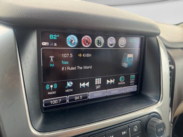 Used 2018 Chevrolet Suburban Premier RWD image 15