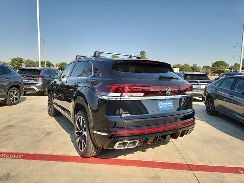 New 2026 Volkswagen Atlas Cross Sport SEL Premium R-Line image 5