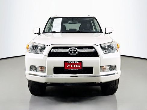 Used 2011 Toyota 4Runner SR5 AWD/4WD image 8