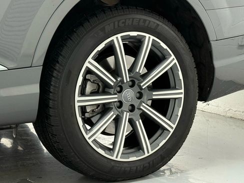 Used 2019 Audi Q7 3.0T Premium Plus w/ Premium Plus Package image 45