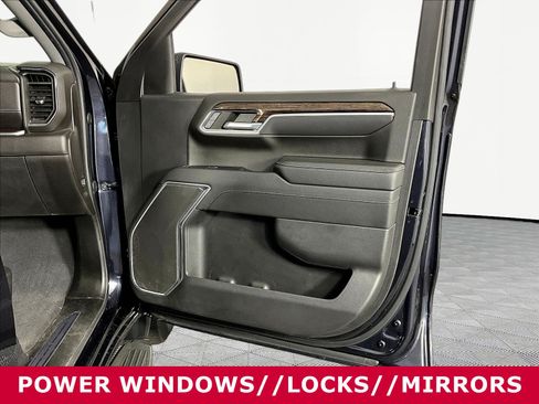 Used 2022 GMC Sierra 1500 Elevation AWD/4WD image 28