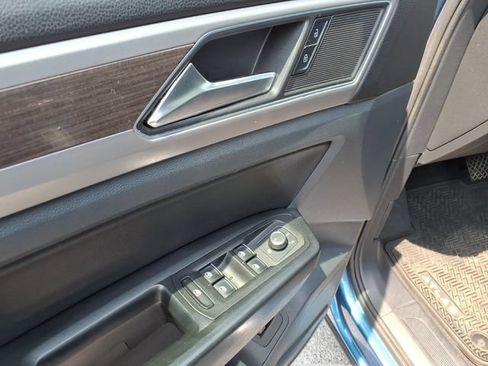 Used 2019 Volkswagen Atlas SE AWD/4WD image 24