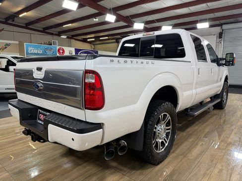 Used 2013 Ford F250 Platinum w/ FX4 Off Road Pkg AWD/4WD image 5
