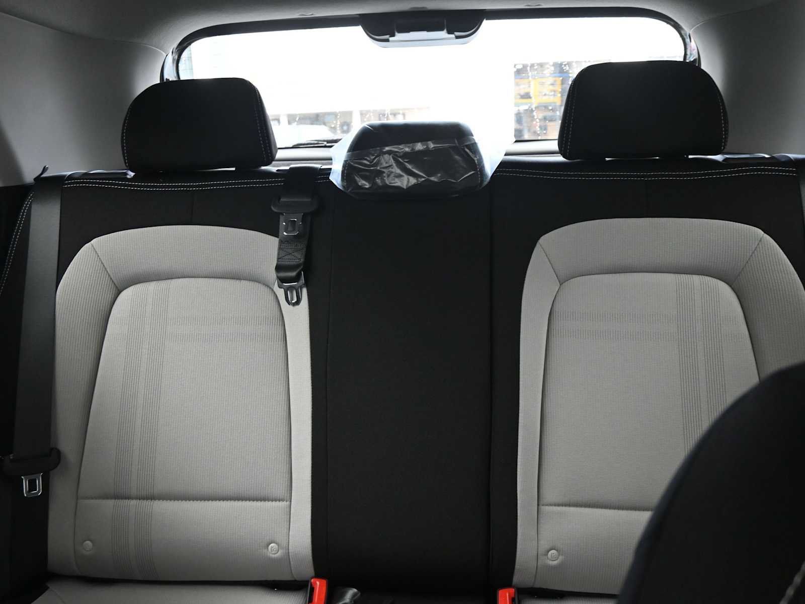 New 2026 Hyundai Venue SEL FWD image 28