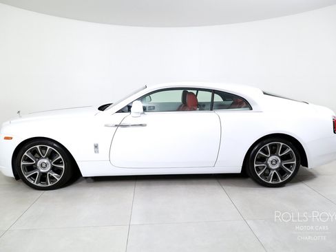 Used 2020 Rolls-Royce Wraith RWD image 3