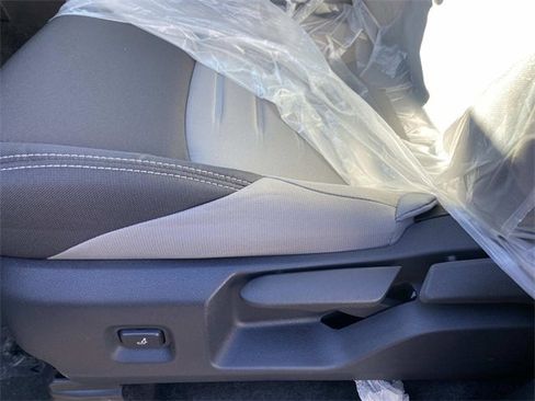 New 2025 Toyota Tacoma TRD Off-Road image 10