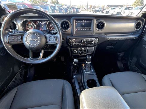 Used 2022 Jeep Wrangler Unlimited Sport S image 13