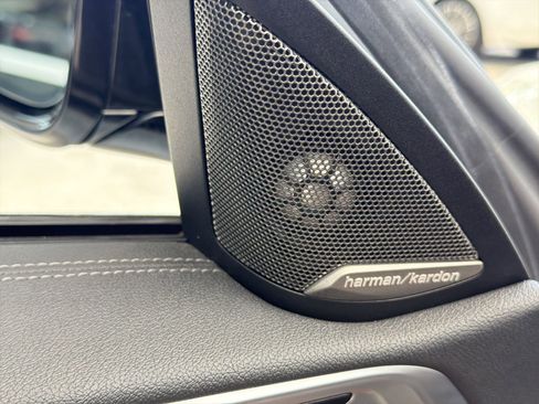 Used 2024 BMW 430i Convertible w/ M Sport Package RWD image 19