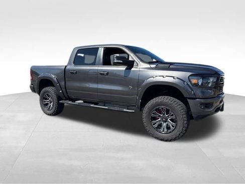 Used 2022 RAM 1500 Big Horn AWD/4WD image 4