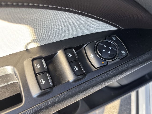 Used 2019 Ford Fusion SE w/ Equipment Group 151A FWD image 21