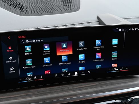 New 2026 BMW X5 xDrive50e w/ Premium Package image 17